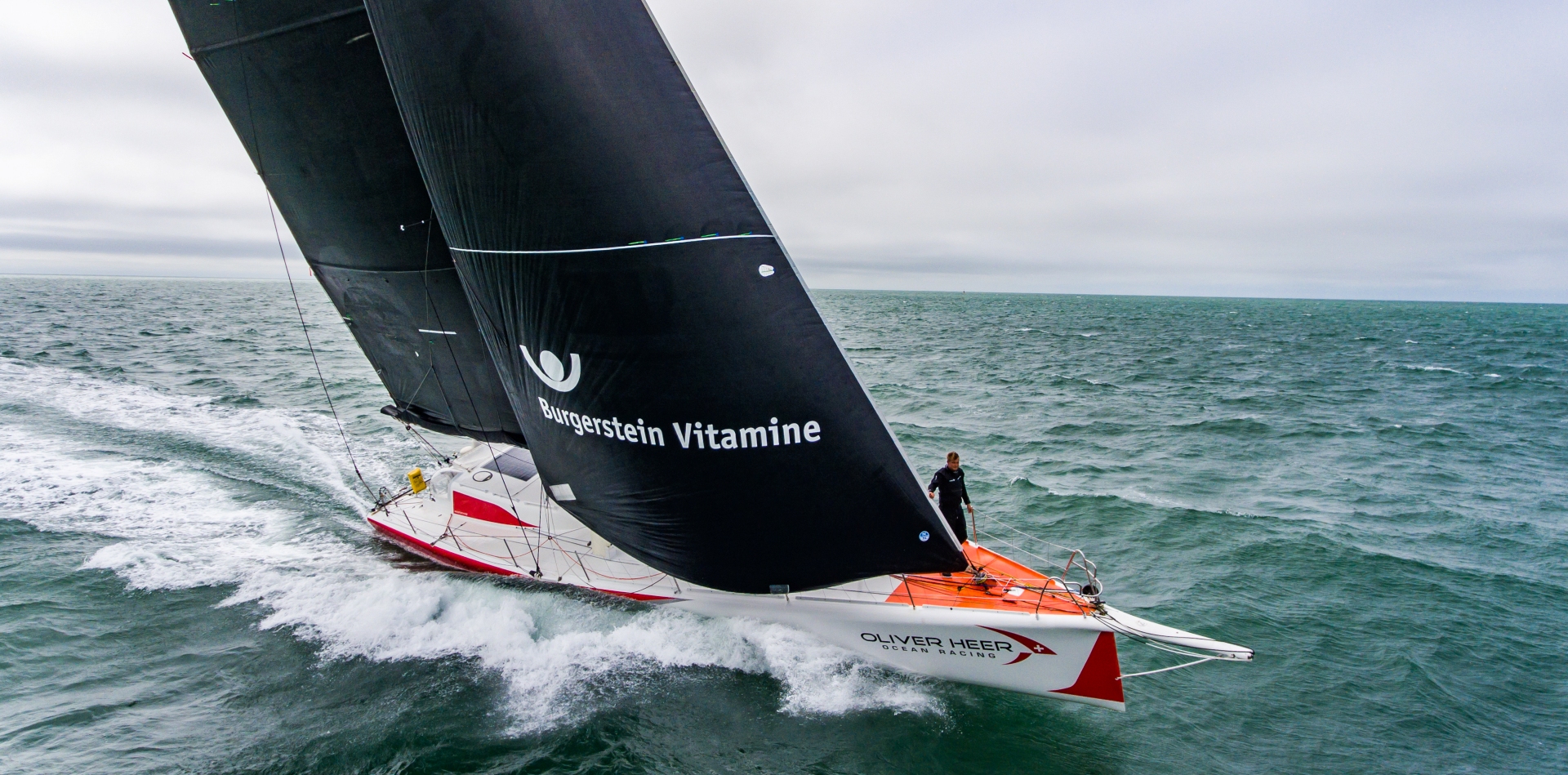 AirMarker R.Four und R.Five Boat: mehr Sicherheit auf dem Wasser AirMarker R.Four und R.Five Boat: mehr Sicherheit auf dem Wasser